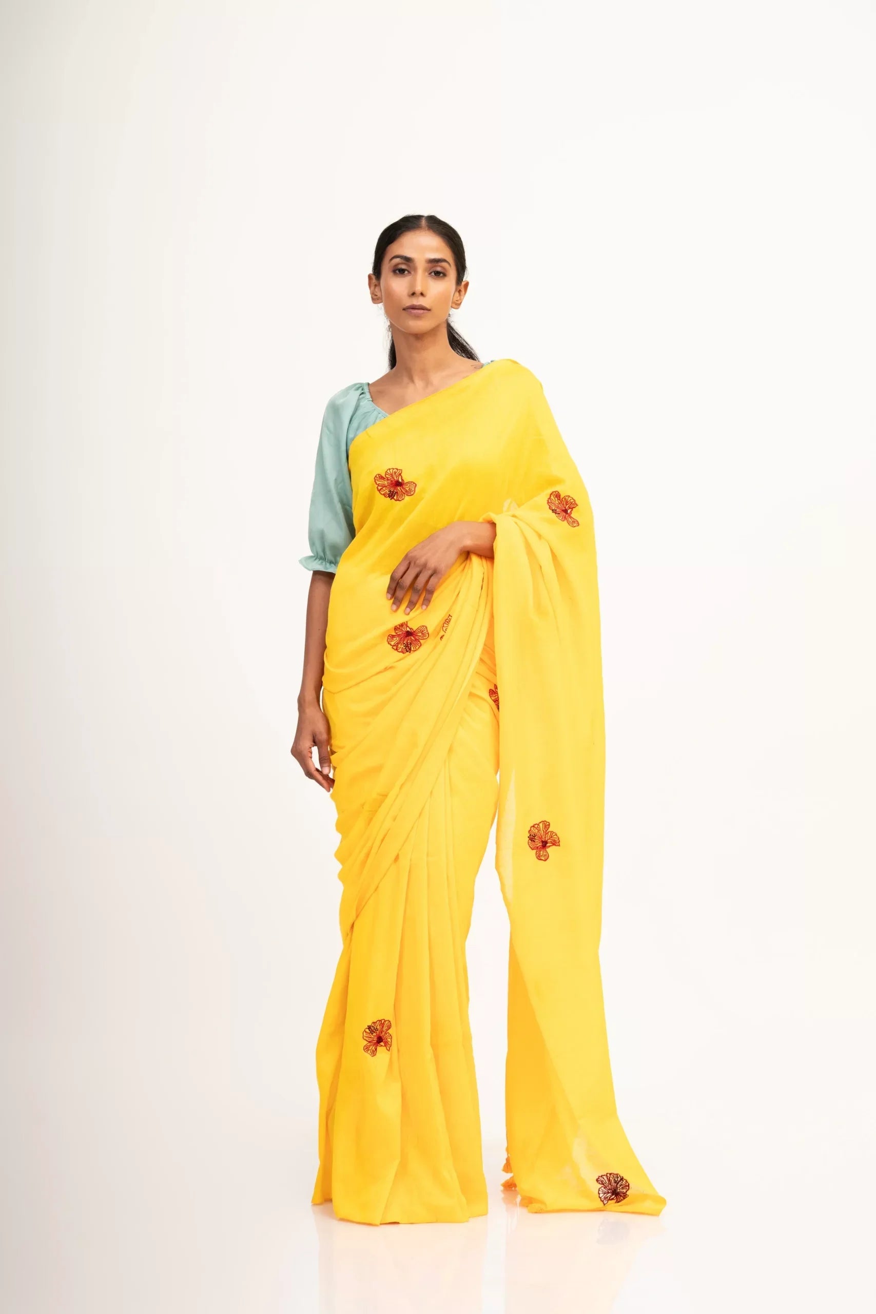 A Field of Red Sorrel – Linen Saree with Joba Floral Embroidery - Kozylook